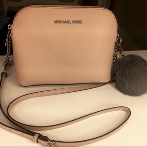 MICHAEL KORS Crossbody Purse WITH Gray Puffball